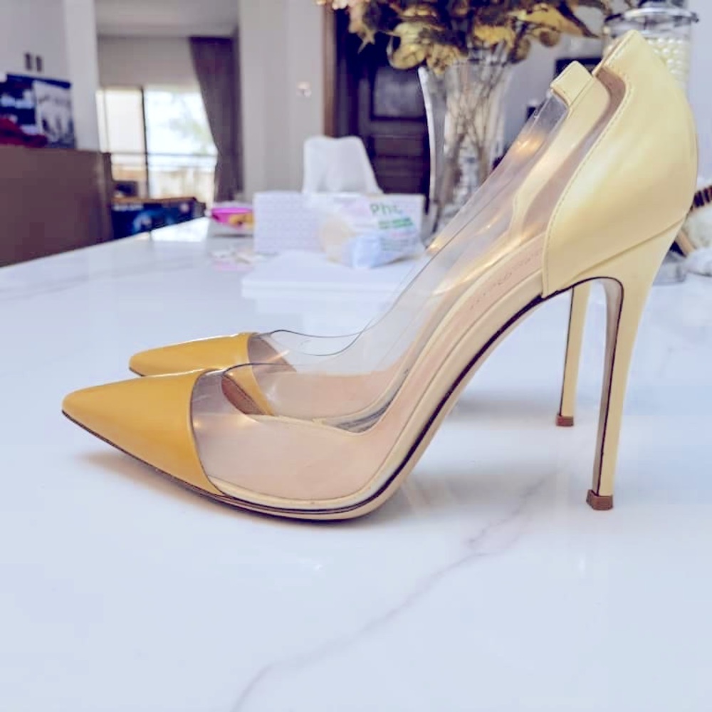 Elegant Cream and Beige Stiletto Heels
